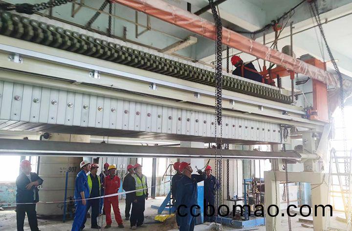 吉林(lin)石(shi)化闆(ban)框壓濾機(ji)