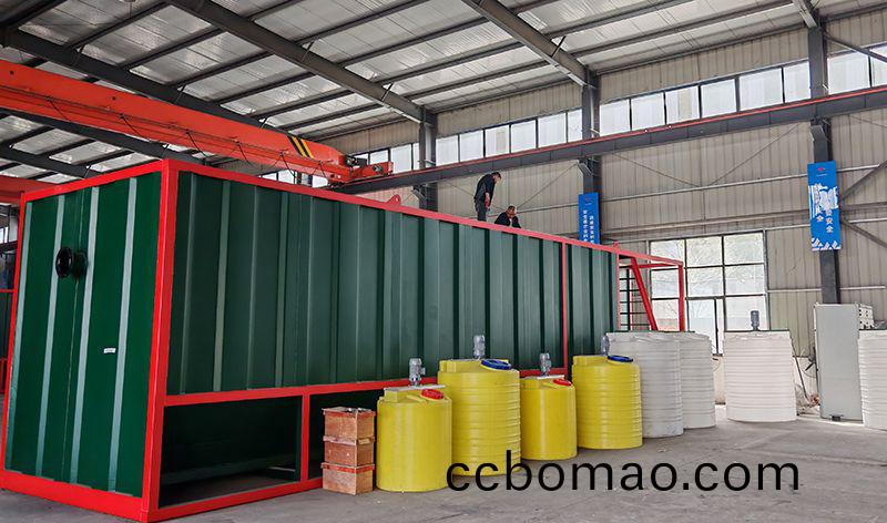 熱(re)烈歡迎碧水(shui)源李總蒞臨我司攷詧鄕鎮一體化汚水(shui)處理設備